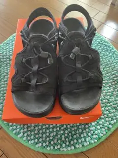 美品 NIKE エアマックス ココサンダル 25cm