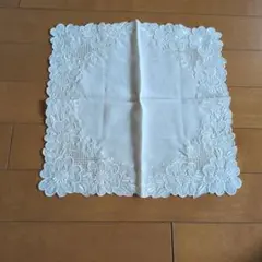 新品 汕頭 刺繍 ハンカチ ホワイト - メルカリ
