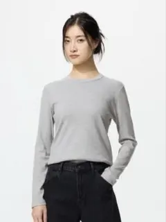 「UNIQLO」ソフトリブクルーネック／長袖