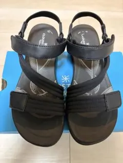 Clarks クラークス　スポーツサンダル 24㎝ ブラックのサムネイル