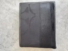 コーチ　二つ折り財布