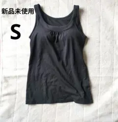 新品未使用 GU S カップ付きタンクトップ ブラックのサムネイル