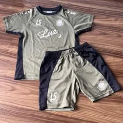 セットアップ ウェア