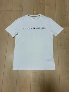 TOMMY HILFIGER ホワイト Tシャツ