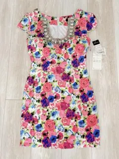 ビヨンドイルマ 花柄ビジュードレス 新品未使用