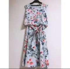 J.FERRY 花柄ワンピのサムネイル