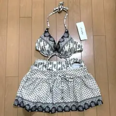 INDIVI インディヴィ パレオ付き水着のサムネイル