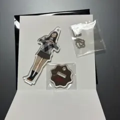 TWICE THIS IS FOR ミニアクリルスタンドチャーム　ツウィ