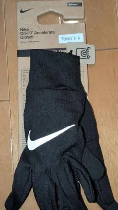 未使用　NIKE　ナイキ　アクセラレイト　ランニンググローブ　レディース　S