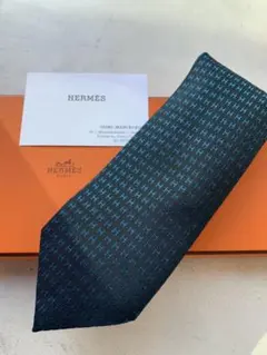 【新品未使用】HERMES ダークブルー H総柄ネクタイ シルク100%