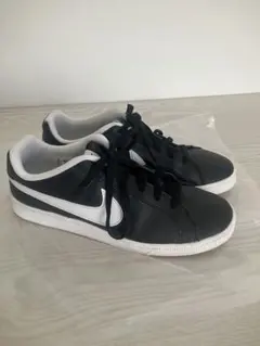 Nike スニーカー　コートロイヤル26.5㎝