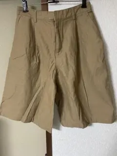 ベージュ ツイル　ハーフパンツのサムネイル