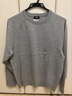 ユニクロ　ウォッシャブルクルーネックセーター