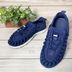 212【美品】KEEN キーン ユニーク サンダル ネイビー 22