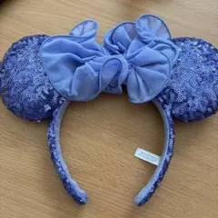 ディズニー カチューシャ スパンコール リボン 紫 キラキラ