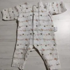 UNIQLOヘビー　キルトロンパース70（うさぎとりす）