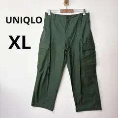 UNIQLO グリーン カーキ XL ワイドストレート カーゴパンツのサムネイル