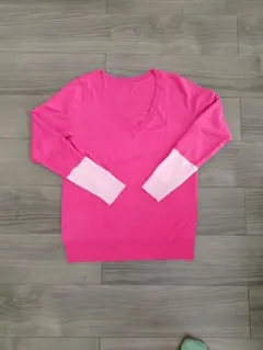 UNITED COLORS OF BENETTONピンク Vネック 長袖