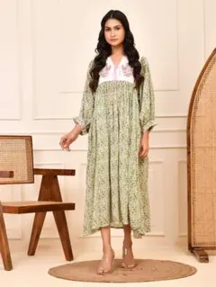 AGHA NOOR 刺繍入り ロングワンピース ベージュ M AGHA NOOR 刺繍入り ロングワンピース ベージュ M - メルカリ