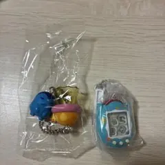 ガチャガチャ　たまごっちUFOスイング　シャカシャカチャームコレクション2