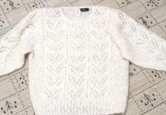 透かし編み モヘア混セーター　パール飾り付き　M