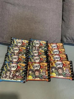 鬼滅の刃マンチョコ 12個