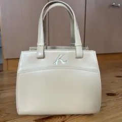 キタムラ ワンショルダーバッグ シボ革 アイボリー センターロゴ 