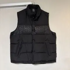 COACH ブラック ダウンベスト