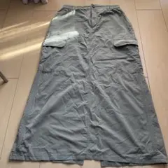 GU カーキ　スカート