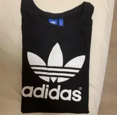 adidas tシャツのサムネイル