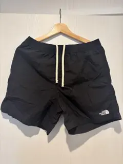 THE NORTH FACE バーサタイルショーツ　 黒　Lサイズのサムネイル