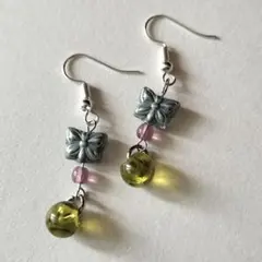 ハンドメイド ピアス 蝶モチーフ