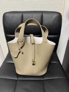 ベージュ レザー ミニトートバッグ