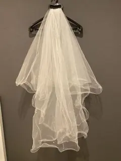 ホワイトウェディングベール ラメ・パール付き