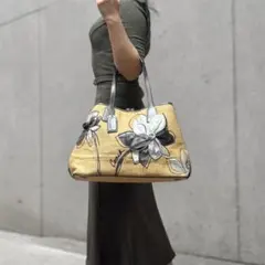 COACH ハンプトンズ 10周年記念 フローラル ストロー キャリーオールのサムネイル
