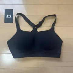Under Armour ブラック スポーツブラのサムネイル