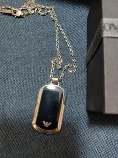 Emporio Armani ドッグタグネックレス
