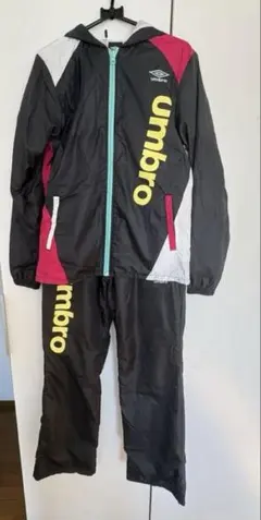 umbro ジャケットとパンツのセット