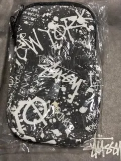 新品未開封　STUSSYスチューシー ミニポーチのサムネイル