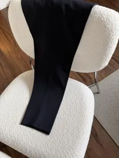 PT 美脚シルエット　ストレッチ　パンツのサムネイル