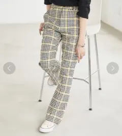 チェックフレアパンツ