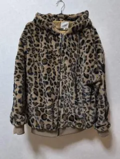 ヒョウ柄 フード付きボアジャケット