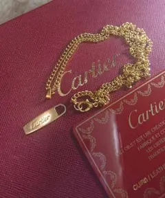 正規 美品】Cartierロゴ刻印シルバー銀色チャーム/3㎜ネックレス