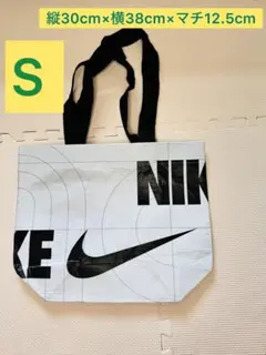 新品　NIKE ナイキ　エコバック　トートバック　ショップ袋　Ｓサイズ