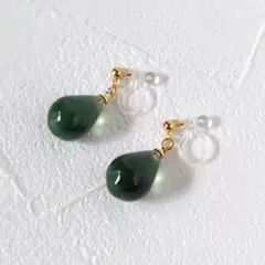 グリーンドロップのノンホールピアス