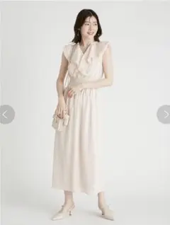 美品 CELFORD プリーツカラーワンピース ホワイト 36 - メルカリ