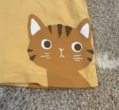 猫イラスト付きオレンジTシャツ