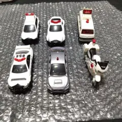 トミカ 警察車両 6台セットのサムネイル