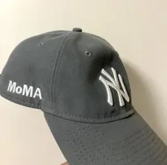 new era moma グレー キャップ