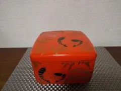 朱塗 二段重箱 海老 蕨文様 漆器